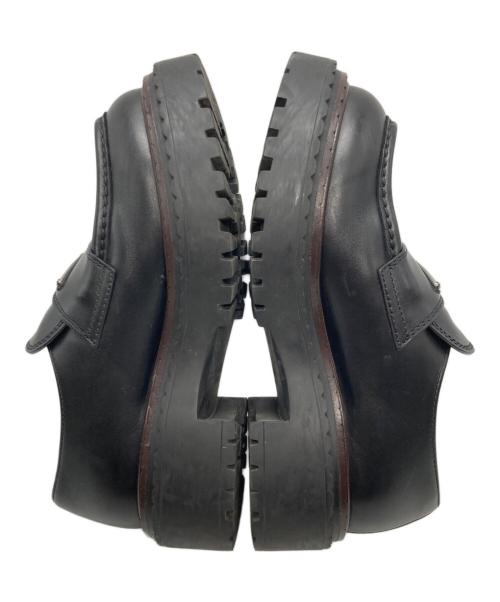 PRADA（プラダ）PRADA (プラダ) ダブルチョコレート トライアングルロゴプレート ローファー ブラック サイズ:5の古着・服飾アイテム