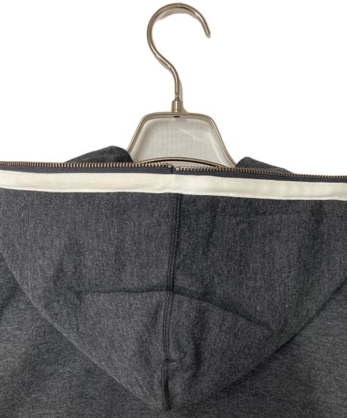 FRED PERRY（フレッドペリー）FRED PERRY (フレッドペリー) ユニオンジャック柄切替ジップパーカー グレー サイズ:Sの古着・服飾アイテム