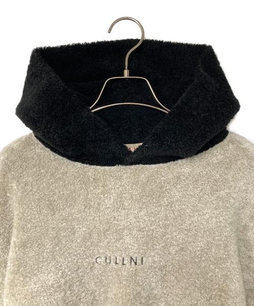 CULLNI（クルニ）CULLNI (クルニ) STUDIOUS (ステュディオス) 別注 シャギーロゴフーディー ベージュ×ブラック サイズ:2の古着・服飾アイテム