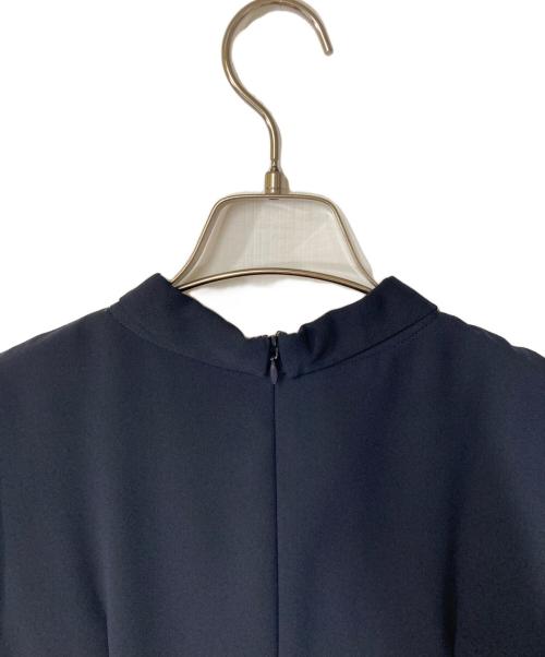CELFORD（セルフォード）CELFORD (セルフォード) ボータイプリーツワンピース ネイビー サイズ:36の古着・服飾アイテム