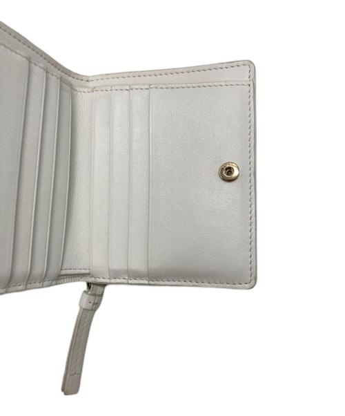 Chloe（クロエ）Chloe (クロエ) Sense コンパクトウォレット アイボリーの古着・服飾アイテム