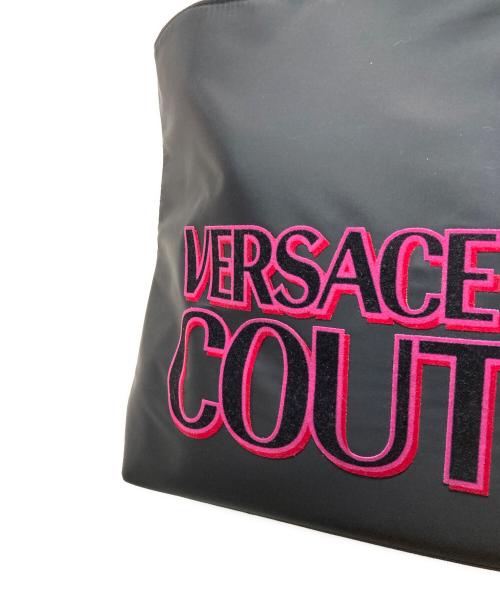 VERSACE JEANS COUTURE（ヴェルサーチ ジーンズクチュール）VERSACE JEANS COUTURE (ヴェルサーチ ジーンズクチュール) ロゴトートバッグ ブラックの古着・服飾アイテム