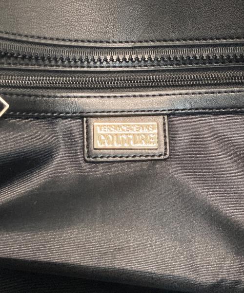VERSACE JEANS COUTURE（ヴェルサーチ ジーンズクチュール）VERSACE JEANS COUTURE (ヴェルサーチ ジーンズクチュール) ロゴトートバッグ ブラックの古着・服飾アイテム