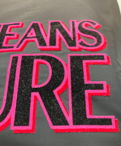 VERSACE JEANS COUTURE（ヴェルサーチ ジーンズクチュール）VERSACE JEANS COUTURE (ヴェルサーチ ジーンズクチュール) ロゴトートバッグ ブラックの古着・服飾アイテム