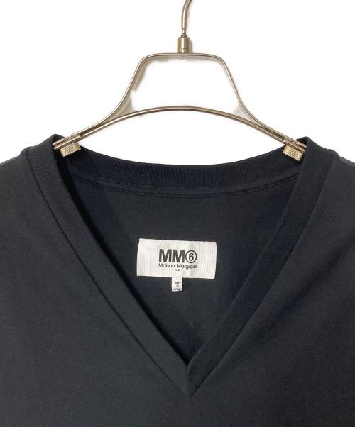 MM6 Maison Margiela（エムエムシックスメゾンマルジェラ）MM6 Maison Margiela (エムエムシックスメゾンマルジェラ) VネックTシャツ ブラック サイズ:Sの古着・服飾アイテム