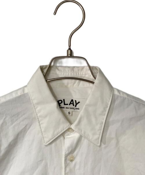 PLAY COMME des GARCONS（プレイコムデギャルソン）PLAY COMME des GARCONS (プレイコムデギャルソン) 長袖シャツ ホワイト サイズ:Sの古着・服飾アイテム