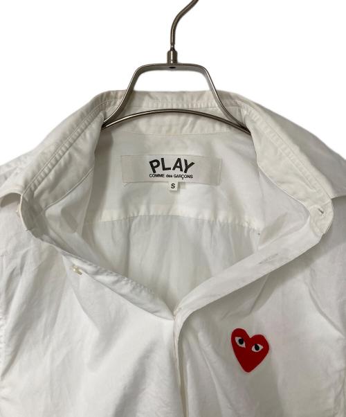 PLAY COMME des GARCONS（プレイコムデギャルソン）PLAY COMME des GARCONS (プレイコムデギャルソン) 長袖シャツ ホワイト サイズ:Sの古着・服飾アイテム