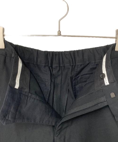 MARKAWARE（マーカウェア）MARKAWARE (マーカウェア) WIDE STRAIGHT TROUSERS ORGANIC COTTON GABARDINE ブラック サイズ:3の古着・服飾アイテム