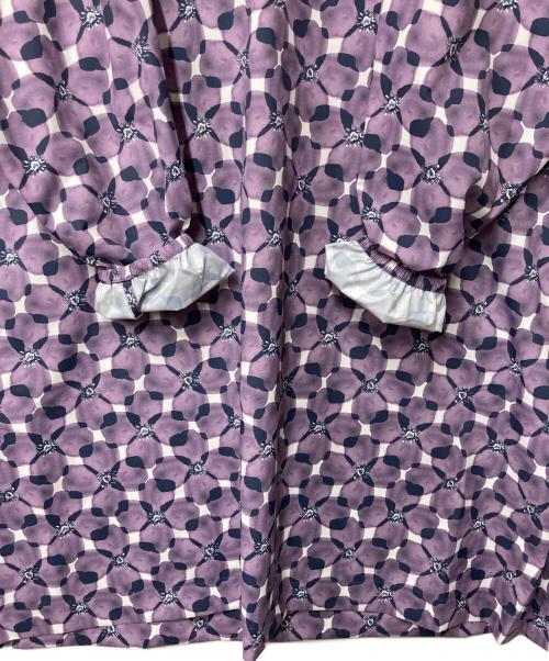 AIGLE（エーグル）AIGLE (エーグル) 防水 軽量 パッカブルポンチョ パープル サイズ:L 未使用品の古着・服飾アイテム