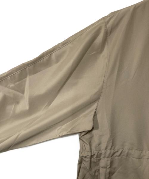 UNDER ARMOUR（アンダーアーマー）UNDER ARMOUR (アンダーアーマー) UAウーブン フルジップ フーディー ベージュ サイズ:Ｍ 未使用品の古着・服飾アイテム