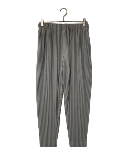 HOMME PLISSE ISSEY MIYAKE（オム プリッセ イッセイ ミヤケ）HOMME PLISSE ISSEY MIYAKE (オム プリッセ イッセイ ミヤケ) MONTHLY COLOR MARCH パンツ グレー サイズ:1の古着・服飾アイテム