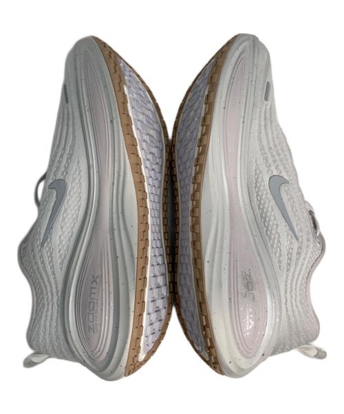 NIKE（ナイキ）NIKE (ナイキ) Vomero Plus 