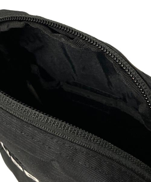 SUPREME（シュプリーム）SUPREME (シュプリーム) Shoulder Bag ブラックの古着・服飾アイテム