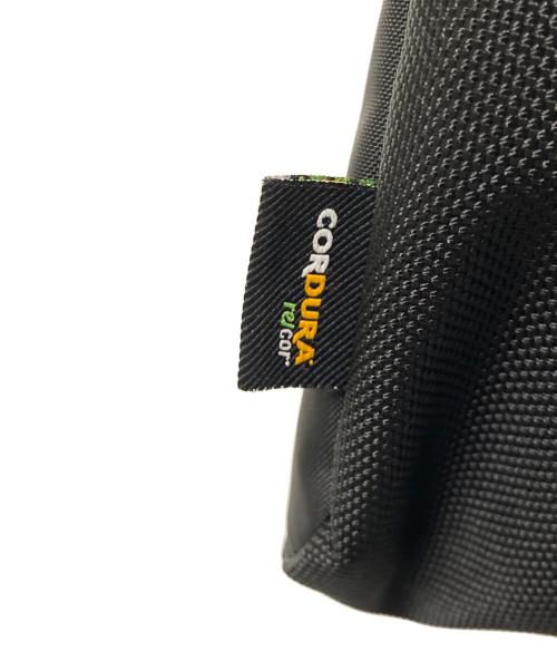 SUPREME（シュプリーム）SUPREME (シュプリーム) Shoulder Bag ブラックの古着・服飾アイテム