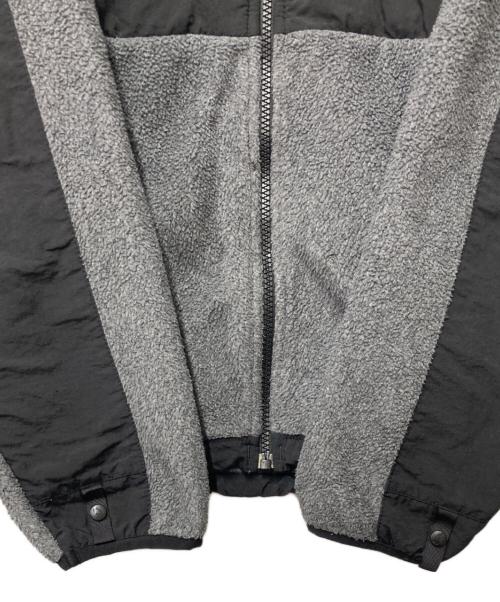 THE NORTH FACE（ザ ノース フェイス）THE NORTH FACE (ザ ノース フェイス) フリースジャケット グレー×ブラック サイズ:Ｍの古着・服飾アイテム