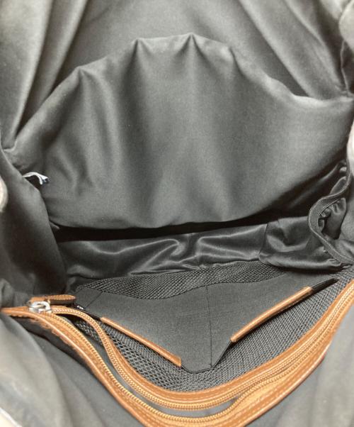 COLE HAAN（コールハーン）COLE HAAN (コールハーン) レザーリュック ブラウンの古着・服飾アイテム