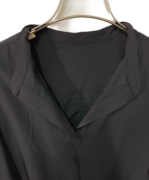 UNTITLED（アンタイトル）UNTITLED (アンタイトル) oggi (オッジ) ブラウス ブラック サイズ:2の古着・服飾アイテム