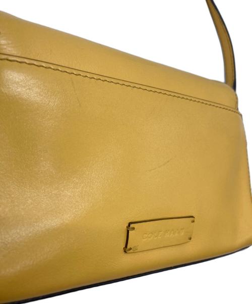 COLE HAAN（コールハーン）COLE HAAN (コールハーン) ケイリー コンバーチブル クロスボディ イエローの古着・服飾アイテム