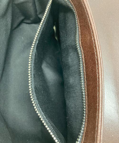 TOUT Y EST（トゥティエ）tout y est (トゥティエ) SAC VOLET SMALL ブラウンの古着・服飾アイテム