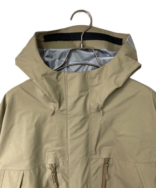 SUPREME（シュプリーム）SUPREME (シュプリーム) GORE-TEX Taped Seam Shell Jacket ベージュ サイズ:Sの古着・服飾アイテム