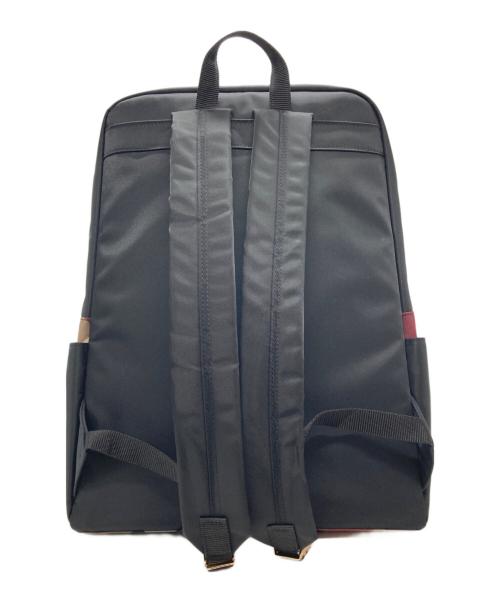 BLUE LABEL CRESTBRIDGE（ブルーレーベルクレストブリッジ）BLUE LABEL CRESTBRIDGE (ブルーレーベルクレストブリッジ) ナイロンスクエアバックパック ブラックの古着・服飾アイテム