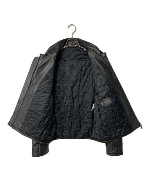 VERSACE（ヴェルサーチェ）VERSACE (ヴェルサーチェ) ラムレザージャケット ブラック サイズ:50の古着・服飾アイテム