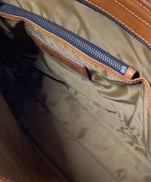 HUNTING WORLD（ハンティングワールド）HUNTING WORLD (ハンティングワールド) キルティングバチュークロストートバッグ ネイビーの古着・服飾アイテム