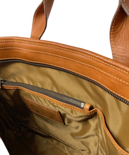 HUNTING WORLD（ハンティングワールド）HUNTING WORLD (ハンティングワールド) キルティングバチュークロストートバッグ ネイビーの古着・服飾アイテム