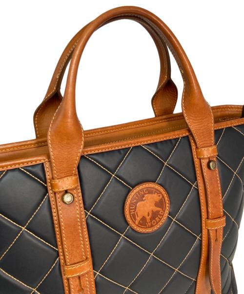 HUNTING WORLD（ハンティングワールド）HUNTING WORLD (ハンティングワールド) キルティングバチュークロストートバッグ ネイビーの古着・服飾アイテム