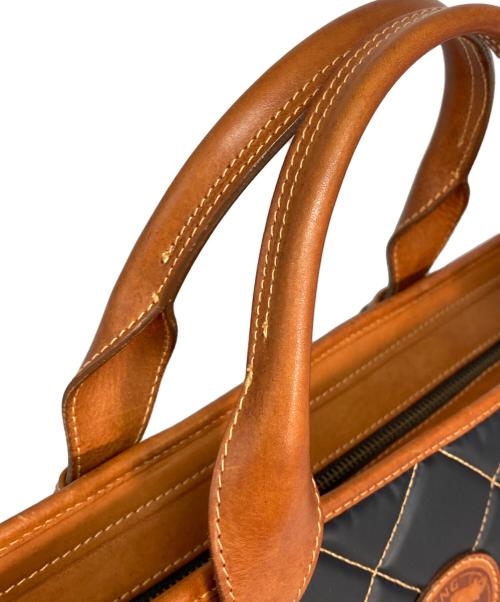 HUNTING WORLD（ハンティングワールド）HUNTING WORLD (ハンティングワールド) キルティングバチュークロストートバッグ ネイビーの古着・服飾アイテム