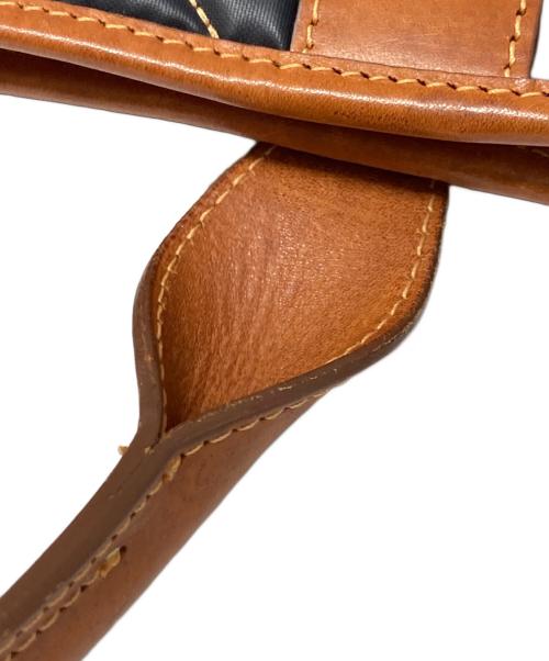 HUNTING WORLD（ハンティングワールド）HUNTING WORLD (ハンティングワールド) キルティングバチュークロストートバッグ ネイビーの古着・服飾アイテム