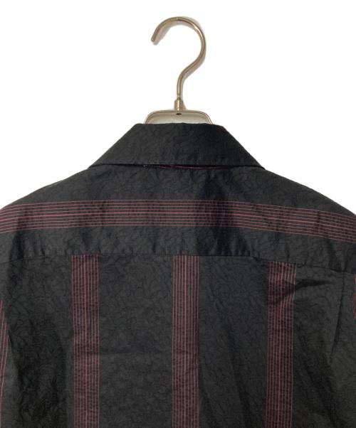 Acne studios（アクネ ストゥディオズ）Acne studios (アクネ ストゥディオズ) オープンカラーシャツ レッド×ブラック サイズ:46の古着・服飾アイテム