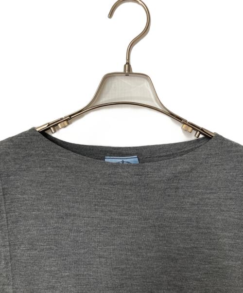 PRADA（プラダ）PRADA (プラダ) ノースリーブニット グレー サイズ:36の古着・服飾アイテム