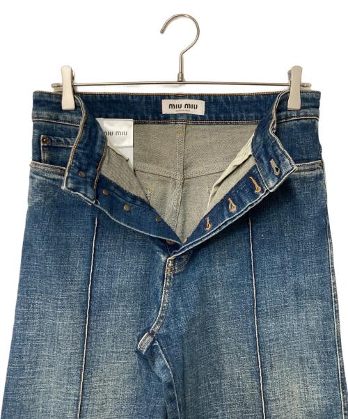 MIU MIU（ミュウミュウ）MIU MIU (ミュウミュウ) ロゴ刺繍デニムパンツ インディゴ サイズ:24の古着・服飾アイテム