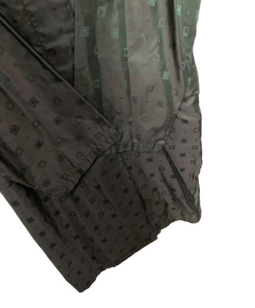 Salvatore Ferragamo（サルヴァトーレ フェラガモ）Salvatore Ferragamo (サルヴァトーレ フェラガモ) シルク混ナイロンコート ダークグリーン サイズ:40の古着・服飾アイテム