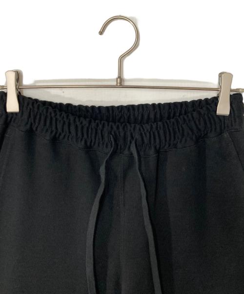 MARKAWARE（マーカウェア）MARKAWARE (マーカウェア) FLARED GYM PANTS ブラック サイズ:1の古着・服飾アイテム