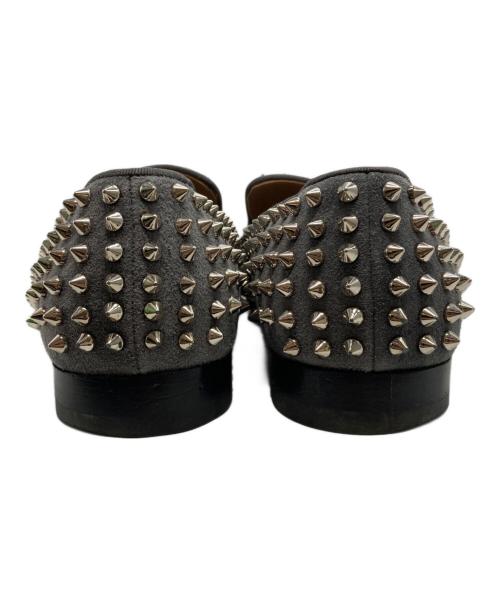 Christian Louboutin（クリスチャン・ルブタン）Christian Louboutin (クリスチャン・ルブタン) シューズ グレー サイズ:39の古着・服飾アイテム
