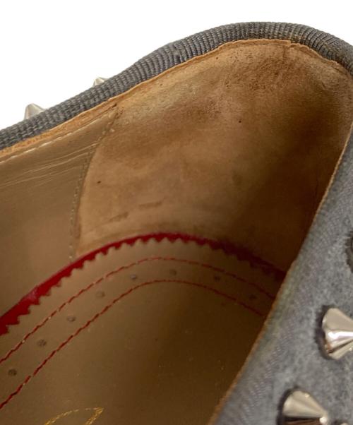 Christian Louboutin（クリスチャン・ルブタン）Christian Louboutin (クリスチャン・ルブタン) シューズ グレー サイズ:39の古着・服飾アイテム