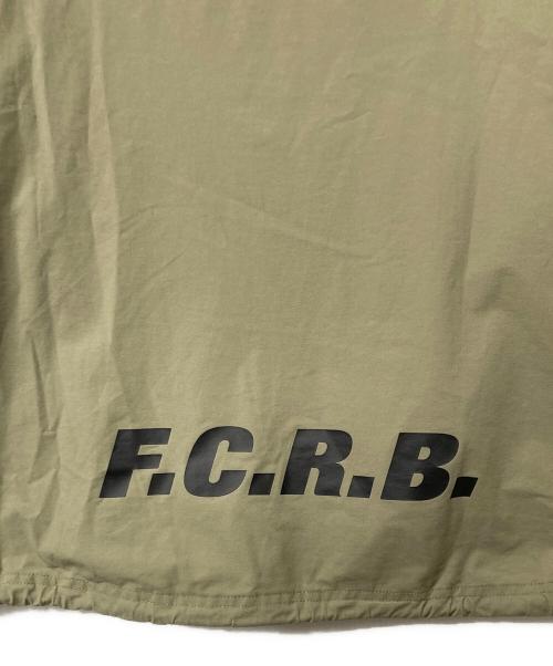 F.C.R.B.（エフシーレアルブリストル）F.C.R.B. (エフシーレアルブリストル) STRETCH LIGHT WEIGHT PISTE オリーブ サイズ:Ｍの古着・服飾アイテム