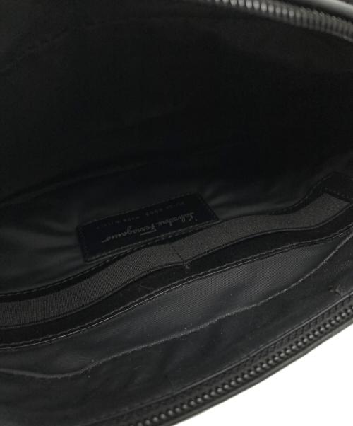 Salvatore Ferragamo（サルヴァトーレ フェラガモ）Salvatore Ferragamo (サルヴァトーレ フェラガモ) セカンドバッグ ブラックの古着・服飾アイテム