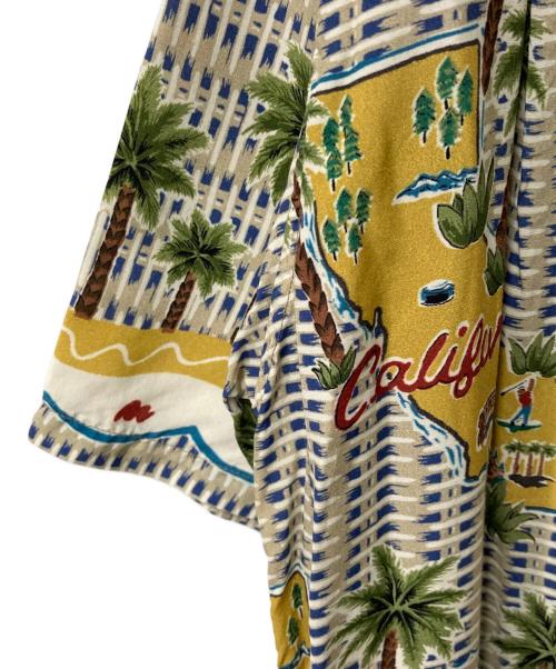 TOGA PULLA（トーガ プルラ）TOGA PULLA (トーガ プルラ) reyn spooner (レイン スプナー) 半袖シャツ ベージュ×ブルー サイズ:48の古着・服飾アイテム