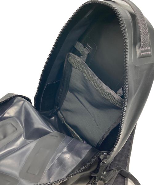 Patagonia（パタゴニア）Patagonia (パタゴニア) ガイドウォーター・スリング 15L ブラックの古着・服飾アイテム