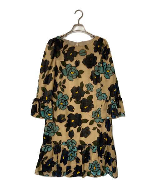 M'S GRACY（エムズグレイシー）M'S GRACY (エムズグレイシー) ベロアフラワー フレアワンピース ベージュ サイズ:42の古着・服飾アイテム