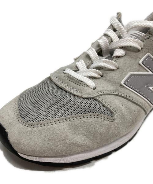 NEW BALANCE（ニューバランス）NEW BALANCE (ニューバランス) ローカットスニーカー グレー サイズ:US M 9.5/US W 11/UK ９/EU 43/CM  27.5の古着・服飾アイテム