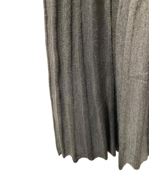 Curensology（カレンソロジー）Curensology (カレンソロジー) プリーツドッキングワンピース グレー サイズ:SIZE Freeの古着・服飾アイテム