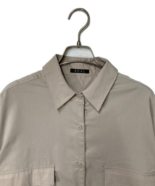 EKAL（エカル）EKAL (エカル) ソロテックスホリデーワンピース ベージュ サイズ:Freeの古着・服飾アイテム