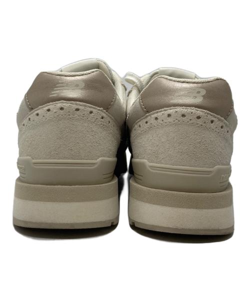 NEW BALANCE（ニューバランス）NEW BALANCE (ニューバランス) 996 ローカットスニーカー ベージュ サイズ:US7.5/UK5.5/EU38/JPN24.5の古着・服飾アイテム