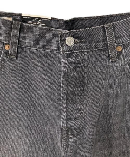 LEVI'S（リーバイス）LEVI'S (リーバイス) JOURNAL STANDARD (ジャーナルスタンダード) デニムパンツ グレー サイズ:W28L30 未使用品の古着・服飾アイテム