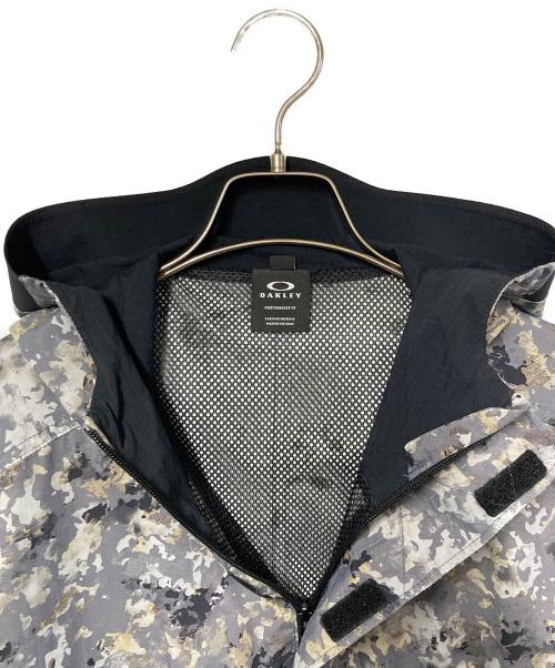 OAKLEY（オークリー）OAKLEY (オークリー) Enhance Fgl Wind Anorak Jacket グレー サイズ:Ｍの古着・服飾アイテム
