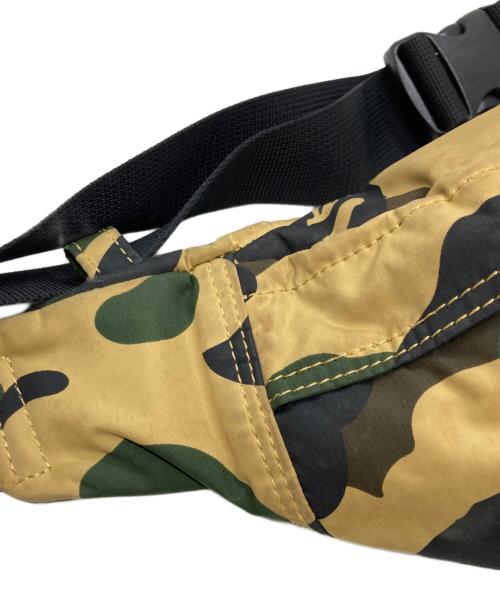 PORTER（ポーター）PORTER (ポーター) A BATHING APE (アベイシングエイプ) 1ST CAMO WAIST BAG ブラック×カーキの古着・服飾アイテム